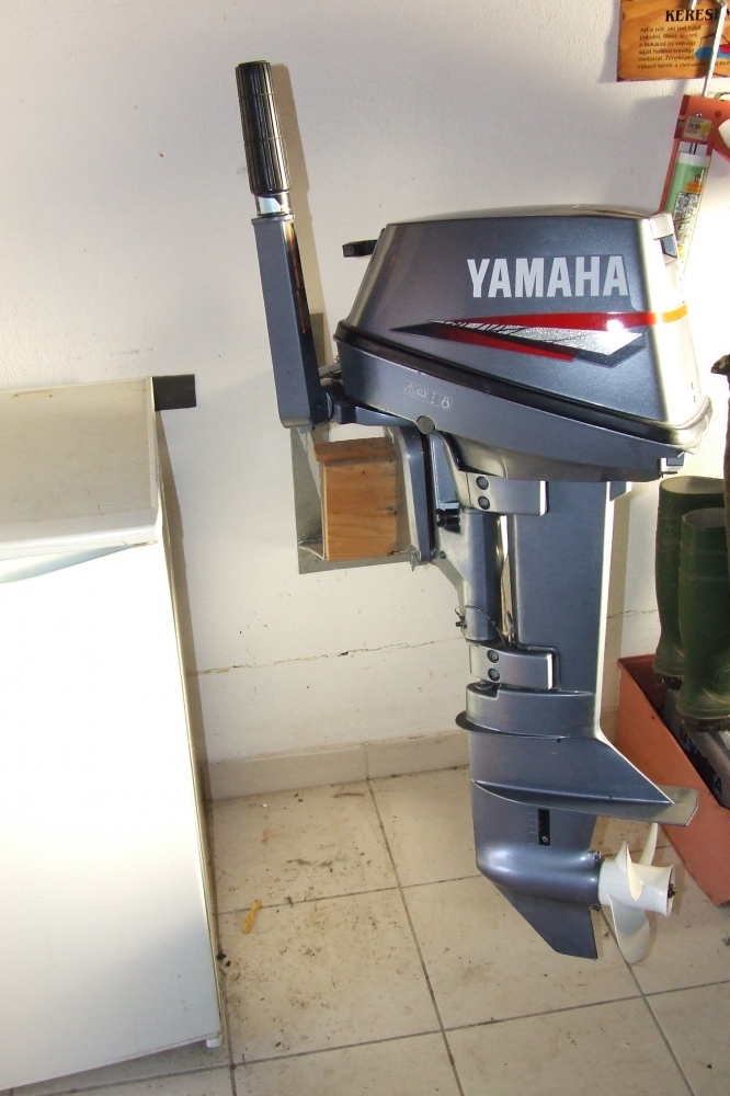 eladó yamaha csónakmotor árak